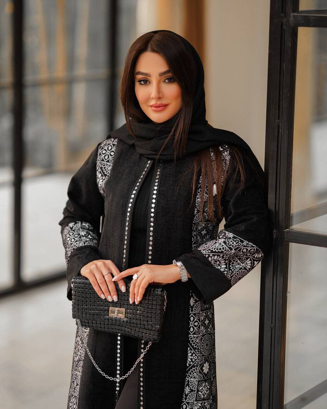 مانتو مزونی مازراتی صدرا