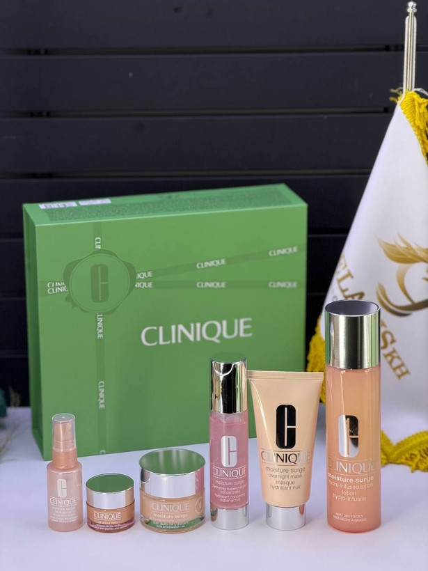 پک 6 تیکه روتین پوستی کلینیک Moisture Surge